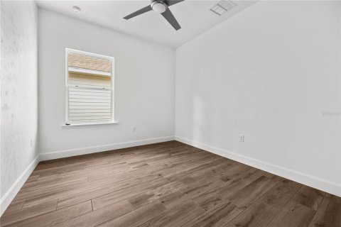 House in Gainesville, Florida 4 bedrooms, 176.51 sq.m. № 2123734 - photo 30