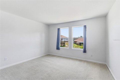 Villa ou maison à vendre à Sanford, Floride: 5 chambres, 209.96 m2 № 2216425 - photo 10