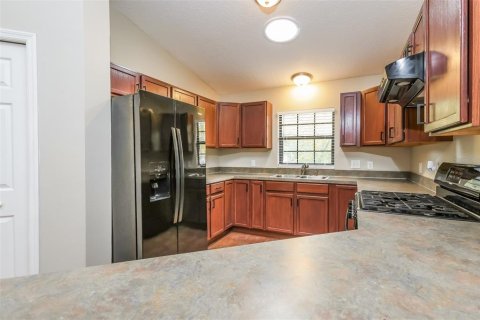 House in Altamonte Springs, Florida 4 bedrooms, 218.97 sq.m. № 2095161 - photo 7