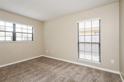 House in Altamonte Springs, Florida 4 bedrooms, 218.97 sq.m. № 2095161 - photo 13