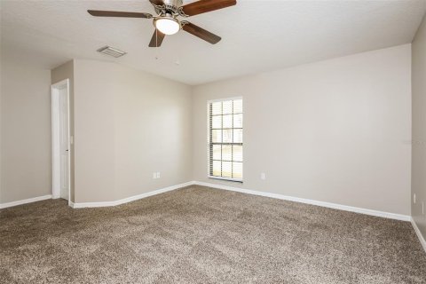 House in Altamonte Springs, Florida 4 bedrooms, 218.97 sq.m. № 2095161 - photo 10