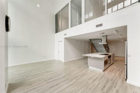 Купить кондоминиум в Майами, Флорида 3 спальни, 154.96м2, № 2061035 - фото 2