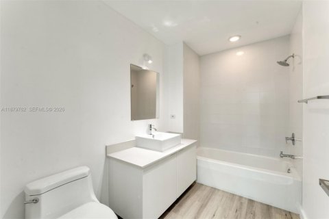 Купить кондоминиум в Майами, Флорида 3 спальни, 154.96м2, № 2061035 - фото 27