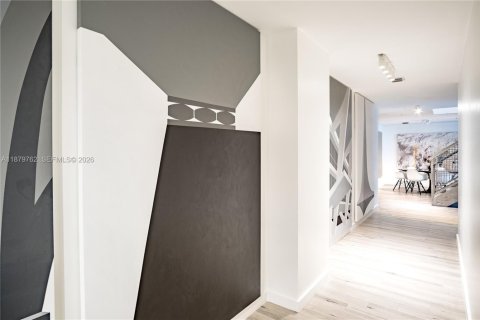 Купить кондоминиум в Майами, Флорида 3 спальни, 154.96м2, № 2061035 - фото 24