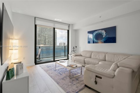 Купить кондоминиум в Майами, Флорида 1 спальня, 79.15м2, № 2045448 - фото 10