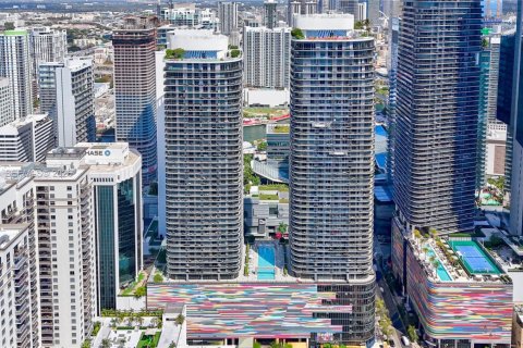 Купить кондоминиум в Майами, Флорида 1 спальня, 79.15м2, № 2045448 - фото 27