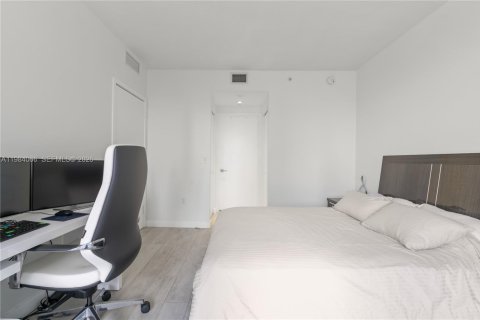 Купить кондоминиум в Майами, Флорида 1 спальня, 79.15м2, № 2045448 - фото 20