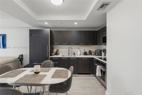 Купить кондоминиум в Майами, Флорида 1 спальня, 79.15м2, № 2045448 - фото 7