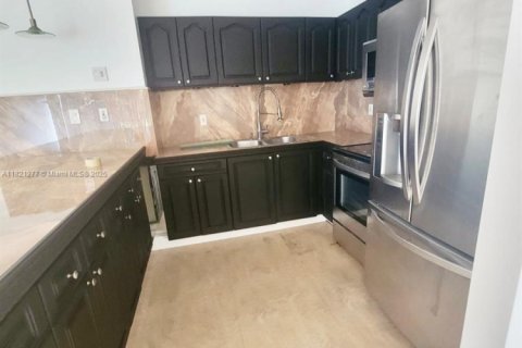 Copropriété à vendre à Miami, Floride: 2 chambres, 86.96 m2 № 1787292 - photo 3