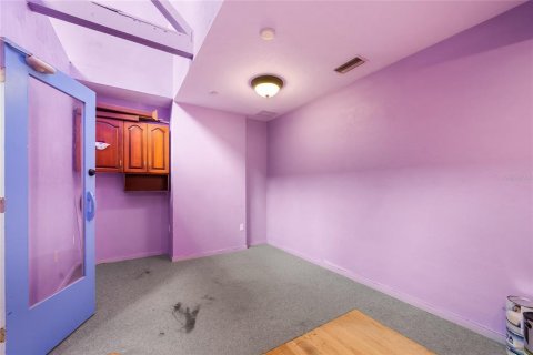Propiedad comercial en venta en Gainesville, Florida, 239.5 m2 № 1918264 - foto 20