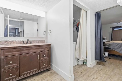 Copropriété à vendre à Plantation, Floride: 1 chambre, 85.93 m2 № 2335577 - photo 13
