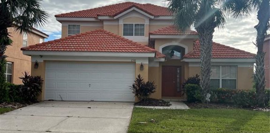 House in Davenport, Florida 5 bedrooms, 195.65 sq.m. № 1414759