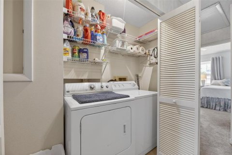 Touwnhouse à vendre à Redington Shores, Floride: 2 chambres, 114.92 m2 № 2147534 - photo 22