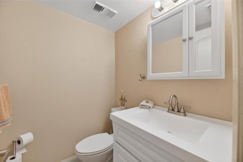 Touwnhouse à vendre à Redington Shores, Floride: 2 chambres, 114.92 m2 № 2147534 - photo 16