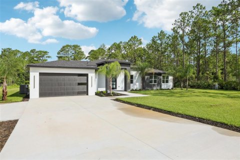 House in Eustis, Florida 4 bedrooms, 247.12 sq.m. № 1796772 - photo 4