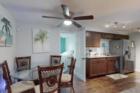 House in Largo, Florida 2 bedrooms, 65.4 sq.m. № 1879666 - photo 19