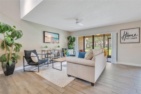 Townhouse in Orlando, Florida 3 bedrooms, 171.87 sq.m. № 1877391 - photo 7