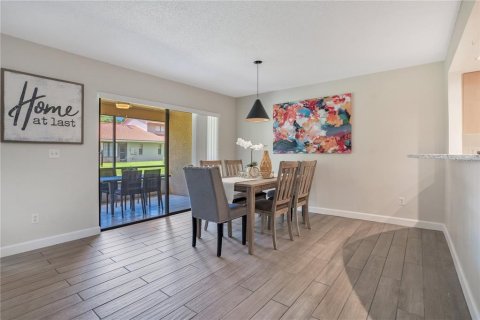 Townhouse in Orlando, Florida 3 bedrooms, 171.87 sq.m. № 1877391 - photo 6