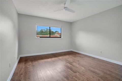 Townhouse in Orlando, Florida 3 bedrooms, 171.87 sq.m. № 1877391 - photo 16