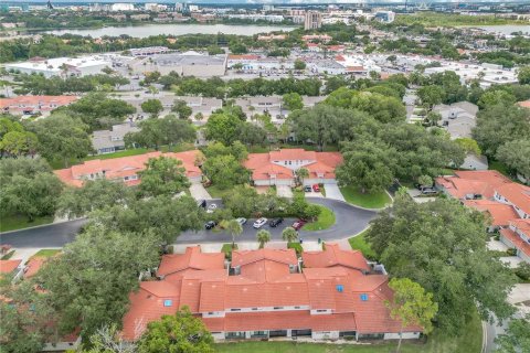 Townhouse in Orlando, Florida 3 bedrooms, 171.87 sq.m. № 1877391 - photo 29