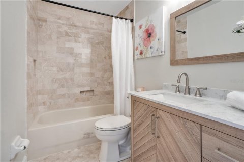 Townhouse in Orlando, Florida 3 bedrooms, 171.87 sq.m. № 1877391 - photo 17