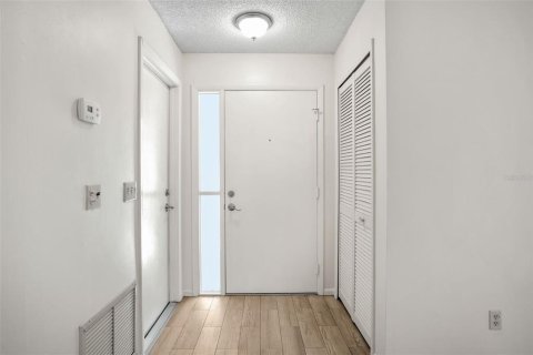 Casa en venta en Orlando, Florida, 3 dormitorios, 122.17 m2 № 1844618 - foto 21