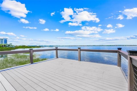 Condo in Orlando, Florida, 2 bedrooms  № 1916313 - photo 29