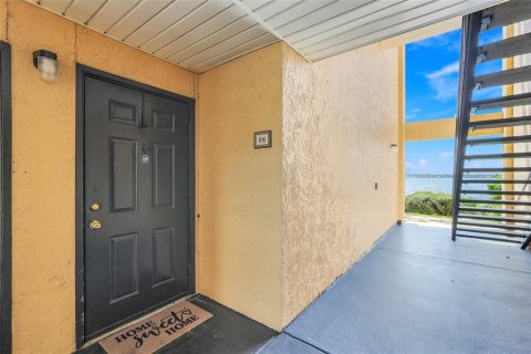 Condo in Orlando, Florida, 2 bedrooms  № 1916313 - photo 3