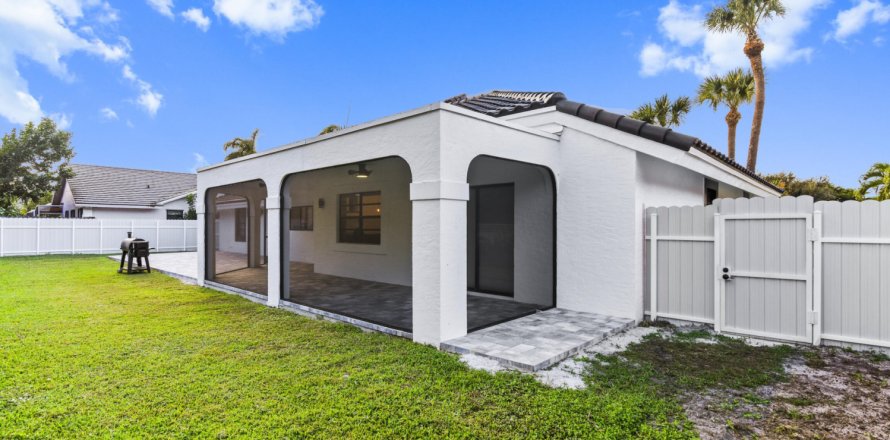Villa ou maison à Wellington, Floride 3 chambres, 197.79 m2 № 860826