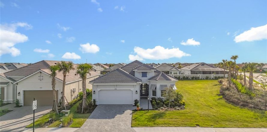 Casa en Lakewood Ranch, Florida 3 dormitorios, 217.11 m2 № 2199306