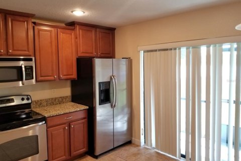 House in BELMONT in Ruskin, Florida 3 bedrooms, 124.49 sq.m. № 1900628 - photo 9