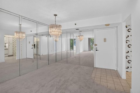 Condominio en venta en Pembroke Pines, Florida, 2 dormitorios, 91.04 m2 № 2240192 - foto 10