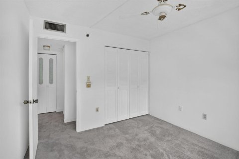 Condominio en venta en Pembroke Pines, Florida, 2 dormitorios, 91.04 m2 № 2240192 - foto 19