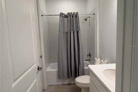 Casa en alquiler en Sarasota, Florida, 2 dormitorios, 142.14 m2 № 1791422 - foto 10