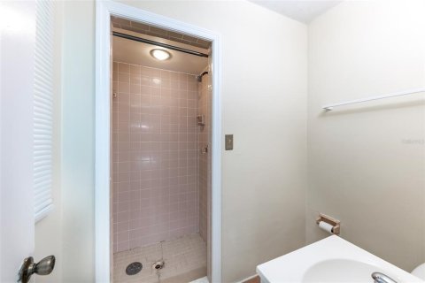 Купить виллу или дом в Орландо, Флорида 5 комнат, 127.09м2, № 2238451 - фото 7