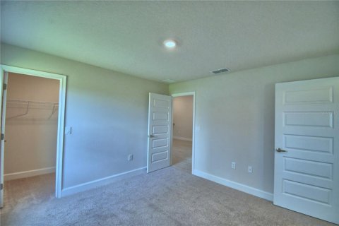 House in Auburndale, Florida 4 bedrooms, 204.38 sq.m. № 1894385 - photo 20