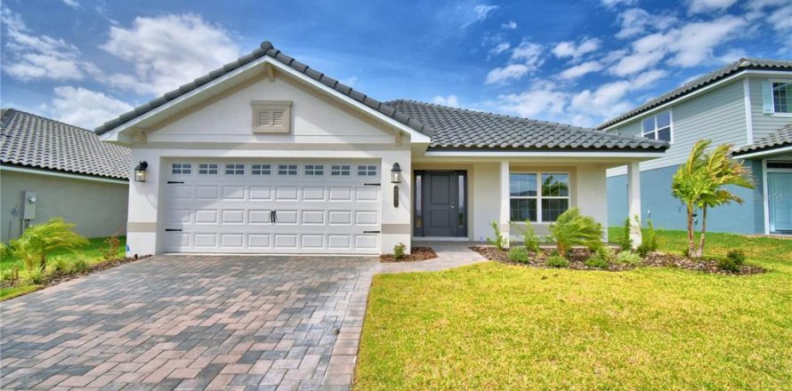 House in Auburndale, Florida 4 bedrooms, 204.38 sq.m. № 1894385