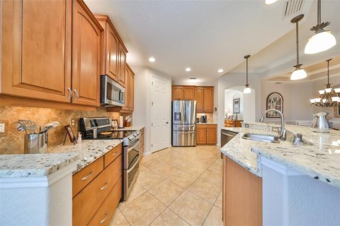 Condominio en venta en Sun City Center, Florida, 3 dormitorios, 172.8 m2 № 1659488 - foto 8
