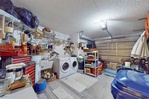 Touwnhouse à vendre à Doral, Floride: 2 chambres, 129.88 m2 № 1943577 - photo 30