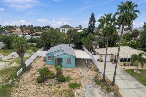 Land in Saint Pete Beach, Florida № 2360953