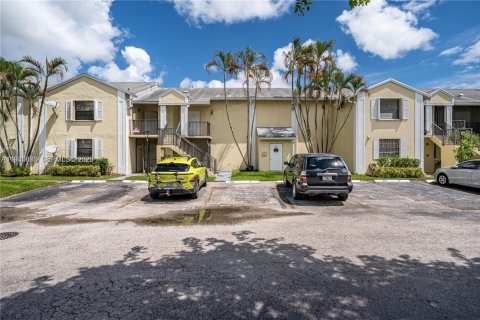Condo in Homestead, Florida, 2 bedrooms  № 2001894 - photo 29