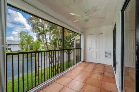 Condo in Homestead, Florida, 2 bedrooms  № 2001894 - photo 25