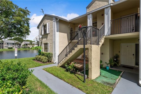 Condo in Homestead, Florida, 2 bedrooms  № 2001894 - photo 30