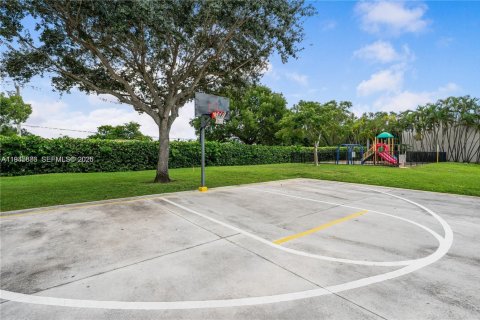 Condo in Homestead, Florida, 2 bedrooms  № 2001894 - photo 22