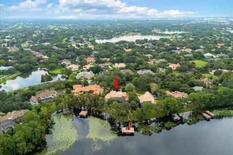 House in Orlando, Florida 5 bedrooms, 708.94 sq.m. № 1372254 - photo 7