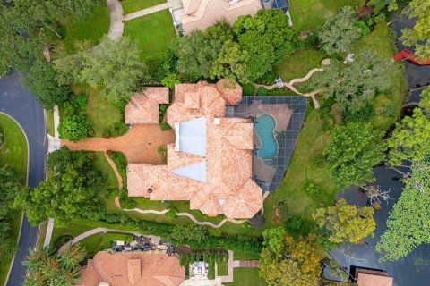 House in Orlando, Florida 5 bedrooms, 708.94 sq.m. № 1372254 - photo 6