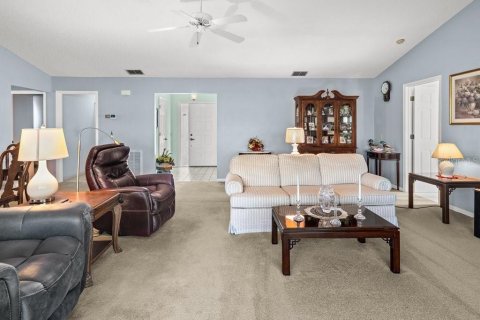 House in Englewood, Florida 2 bedrooms, 176.79 sq.m. № 2118111 - photo 26