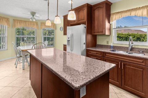 House in Englewood, Florida 2 bedrooms, 176.79 sq.m. № 2118111 - photo 30
