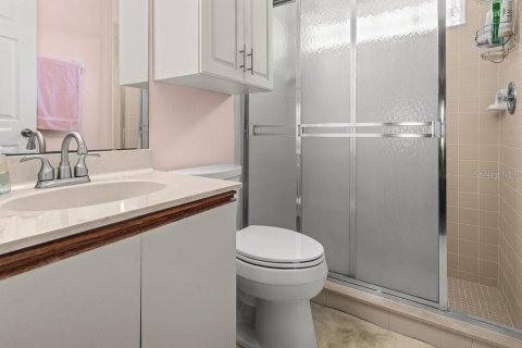 House in Englewood, Florida 2 bedrooms, 176.79 sq.m. № 2118111 - photo 17
