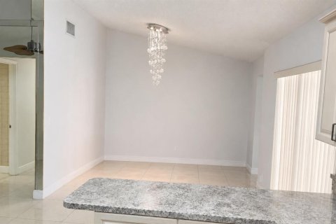 Casa en venta en Coral Springs, Florida, 4 dormitorios, 155.33 m2 № 2077817 - foto 10